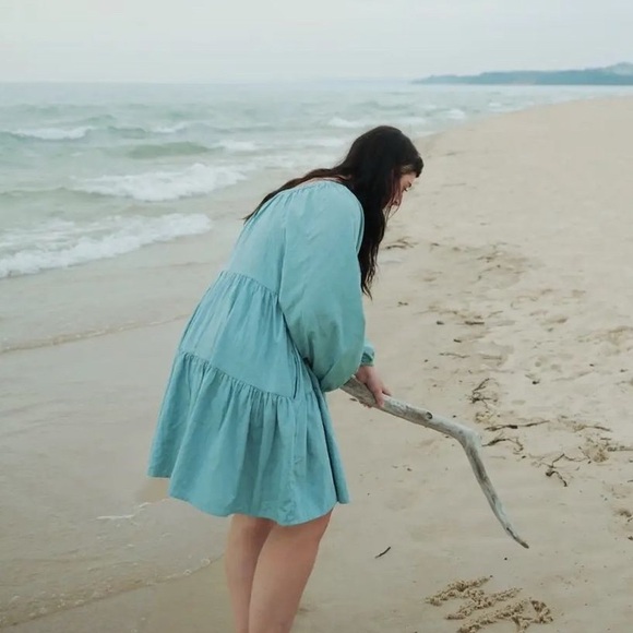 Tiered Puff Sleeve Dress - Picture 1 of 3